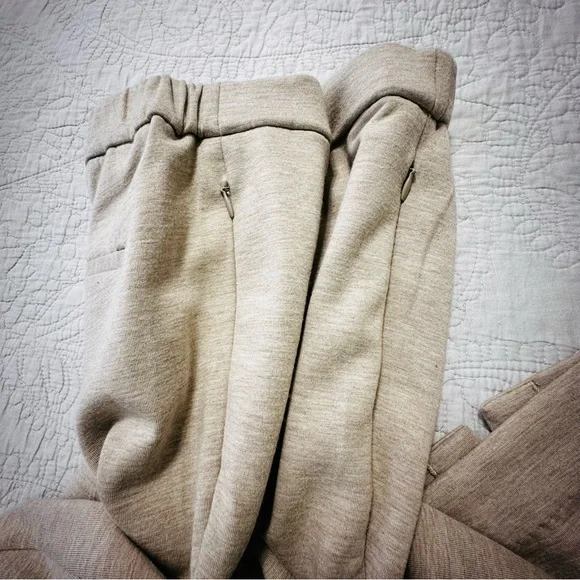 Theory Cream Boot-Cut Knit Pants - Picture 10 of 12